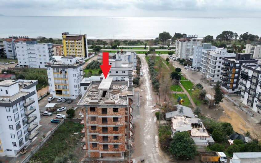 Ny to-roms leilighet 100m fra sjøen i byen Finike
