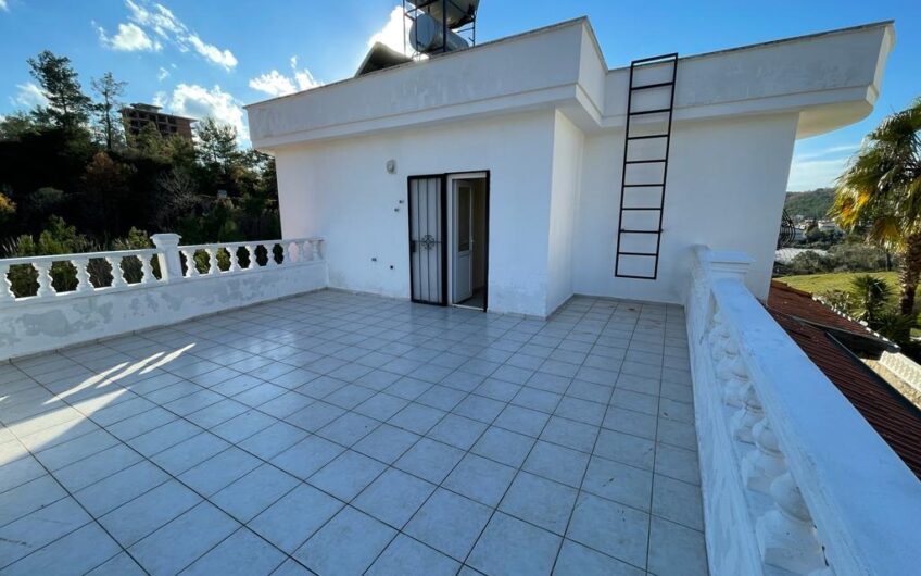 Two-storey four-room villa with its own territory in the Alanya area - Avsallar