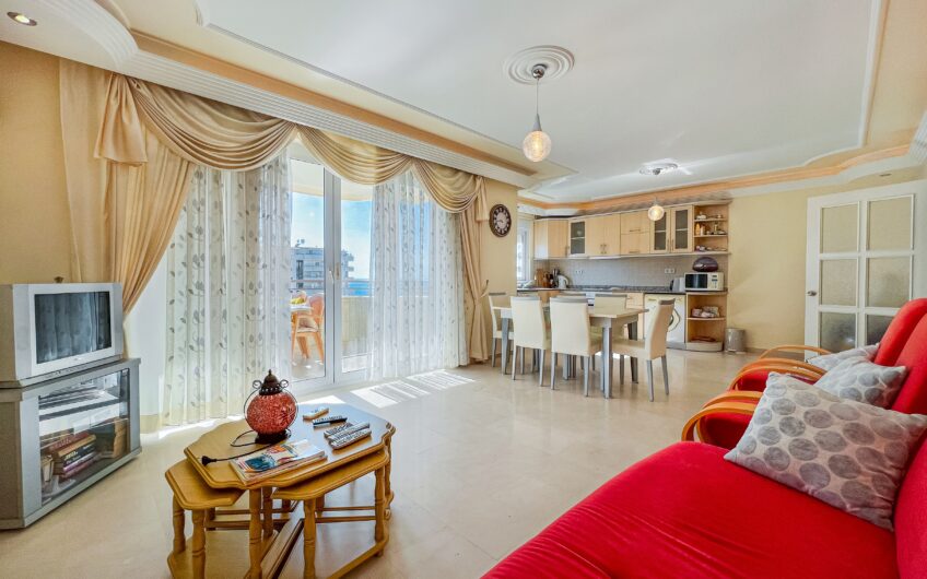 Трёхкомнатная квартира с видом на море в районе Махмутлар