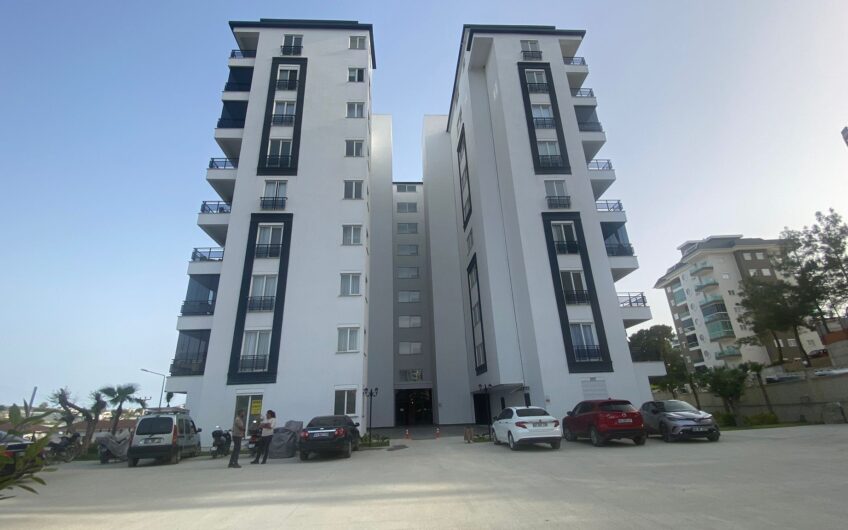 Новая двухкомнатная квартира в комплексе с инфраструктурой в Авсалларе
