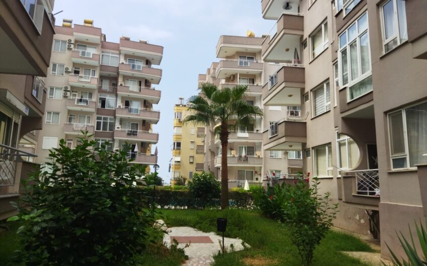 Трёхкомнатная квартира в комплексе Filizkent sitesi на первой береговой линии с видом на море в районе Махмутлар